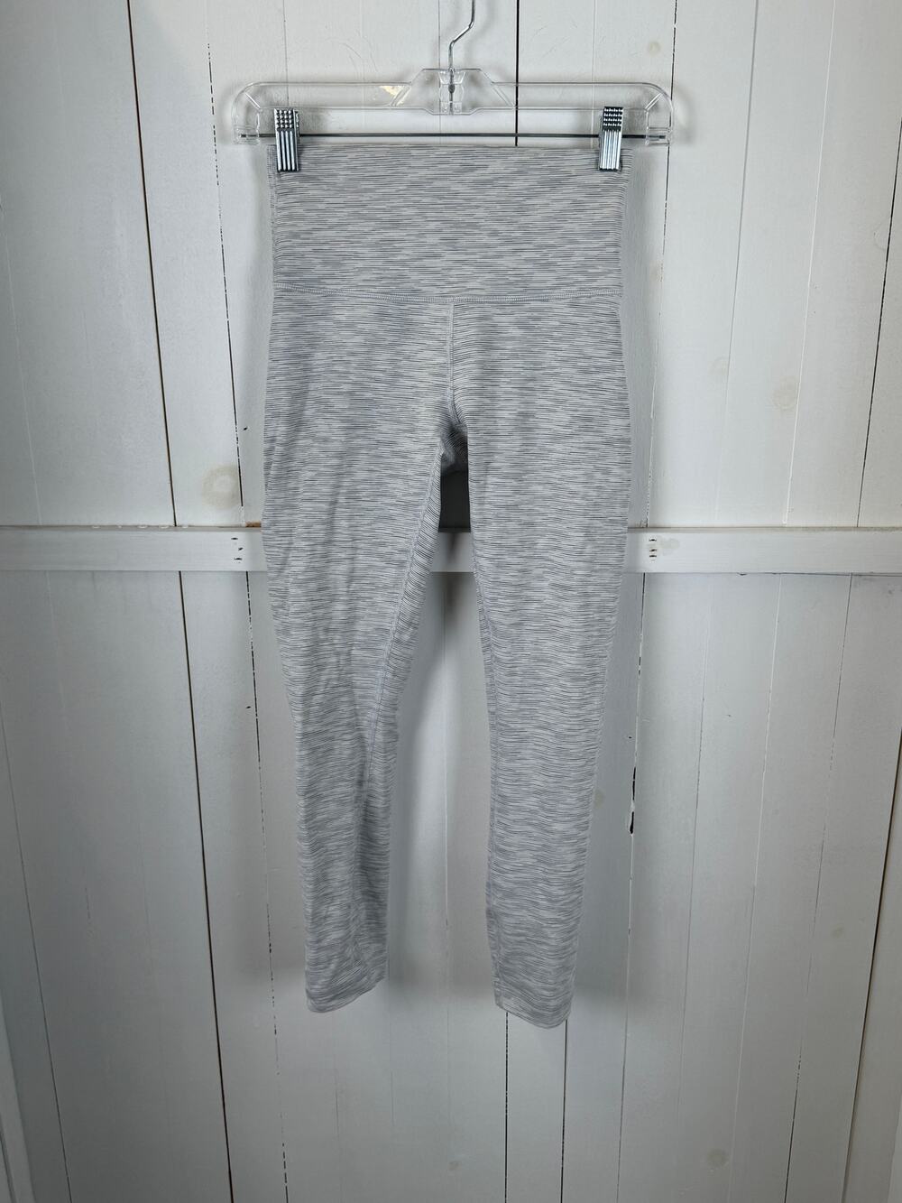 Lululemon Gray White Ankle Leggings Size 4 Nylon